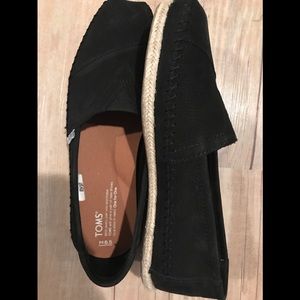 Black Suede TOMS